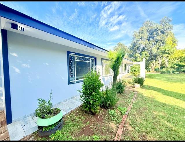 4 BEDROOM HOUSE FOR SALE IN THREE RIVERS